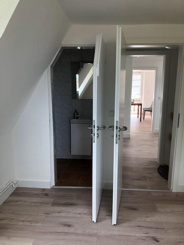 Die Graefin Auf Ruegen - Ferienappartements Parchtitz Luaran gambar