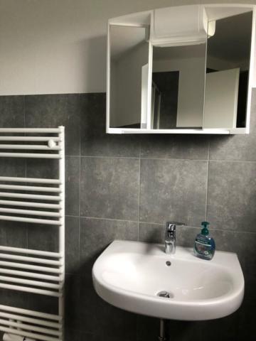 Die Graefin Auf Ruegen - Ferienappartements Parchtitz Luaran gambar